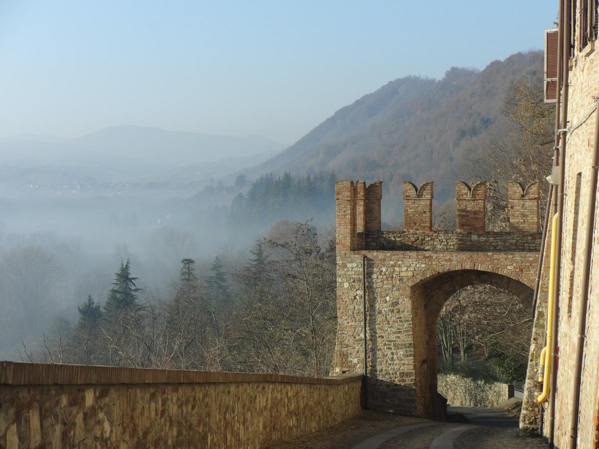 Villa Dircea CastellʼArquato Dış mekan fotoğraf