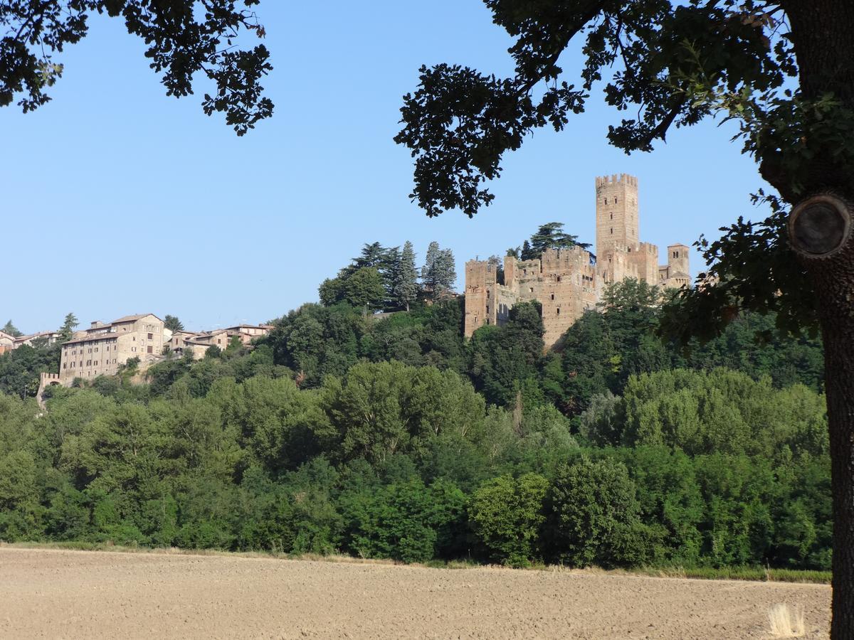 Villa Dircea CastellʼArquato Dış mekan fotoğraf